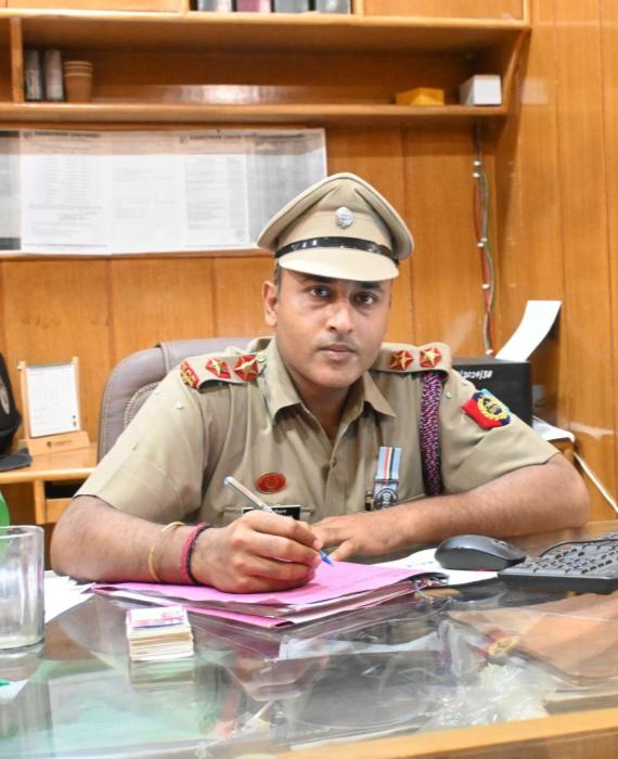 HU Registrar Lt. Sumit Chauhan